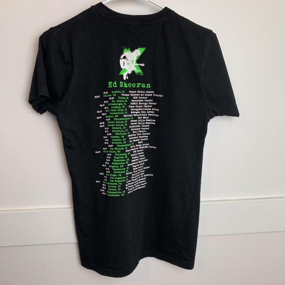 Rock Me Ed Sheeran Multiply X Concert Graphic Short Sleeve Shirt - Picture 2 of 6